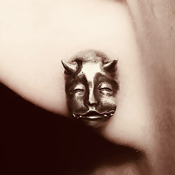 Baby Hannya Masks~ Horned Demon Oni Gargoyle Horror Medieval Theatre Oddity Stud - Picture 5 of 16